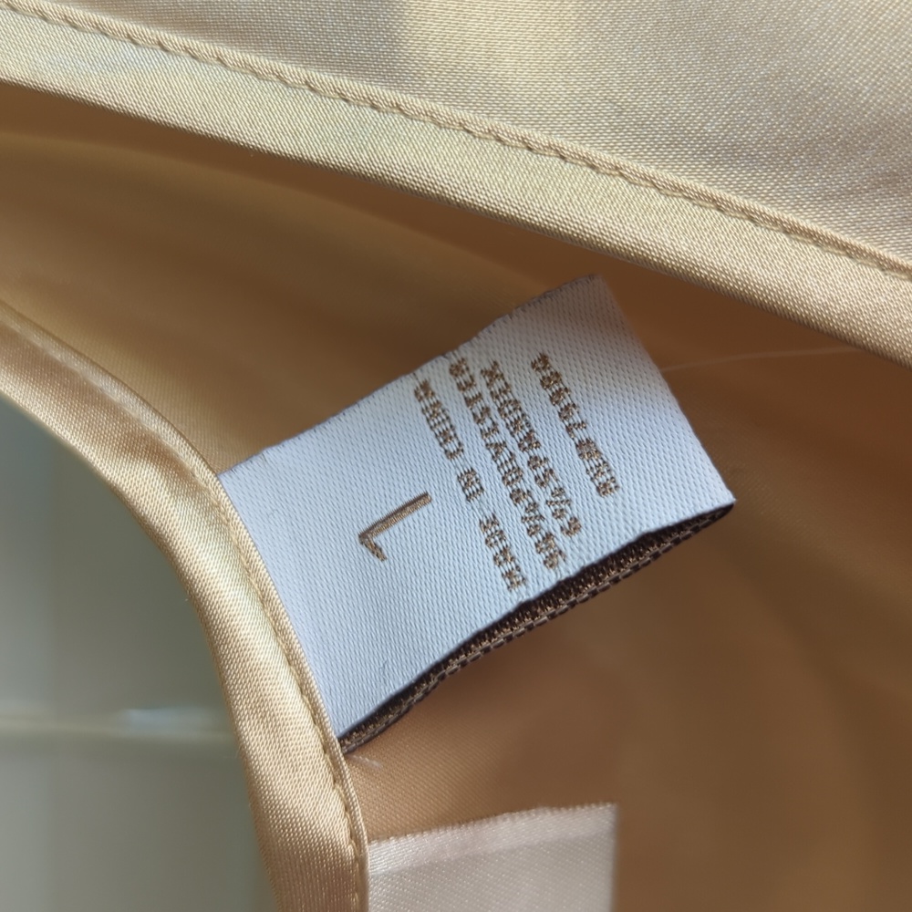 Chico's gold tank top - Picture 4 of 5